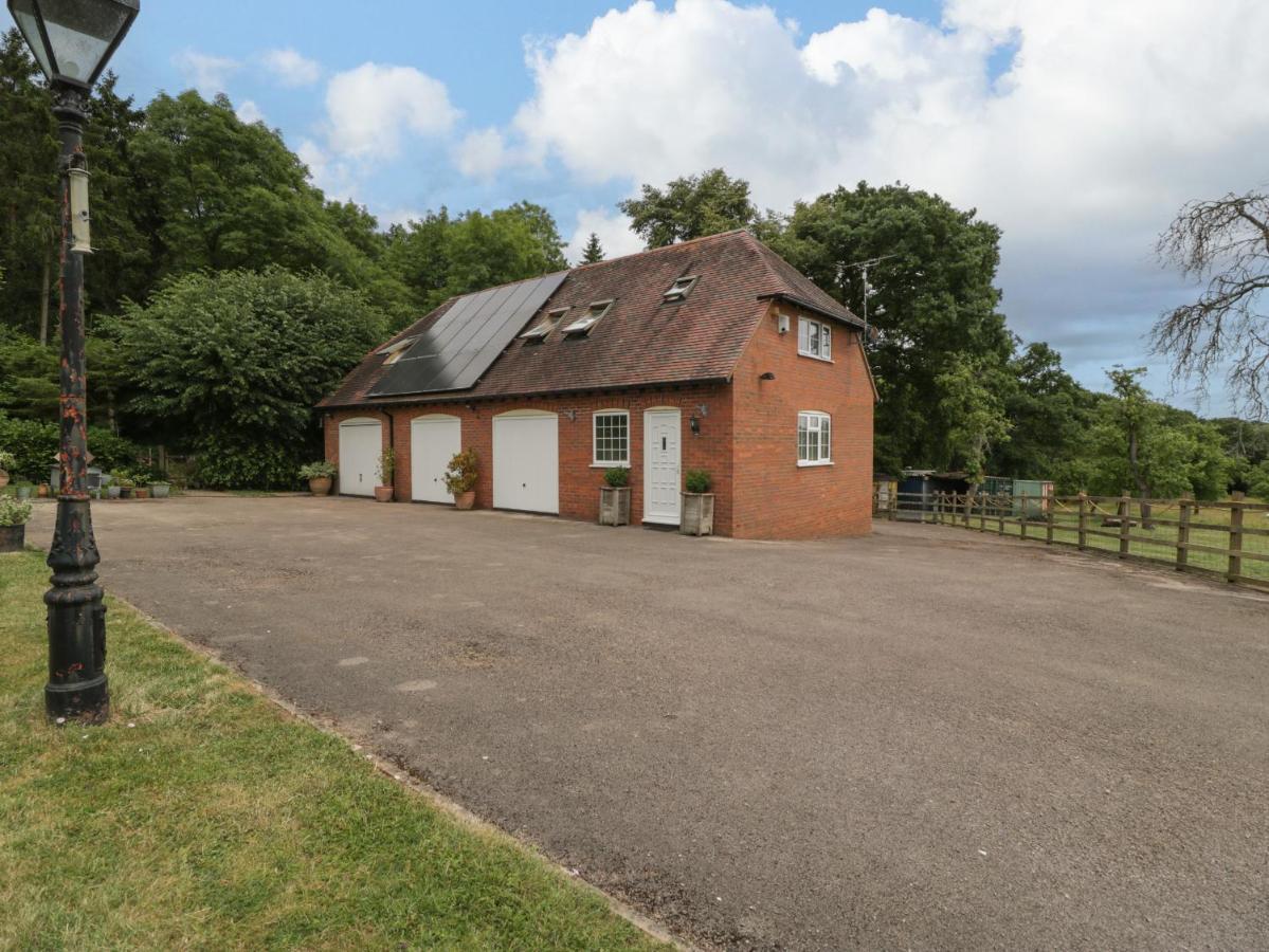 Whitlow Lodge Annex Gloucester Exterior foto